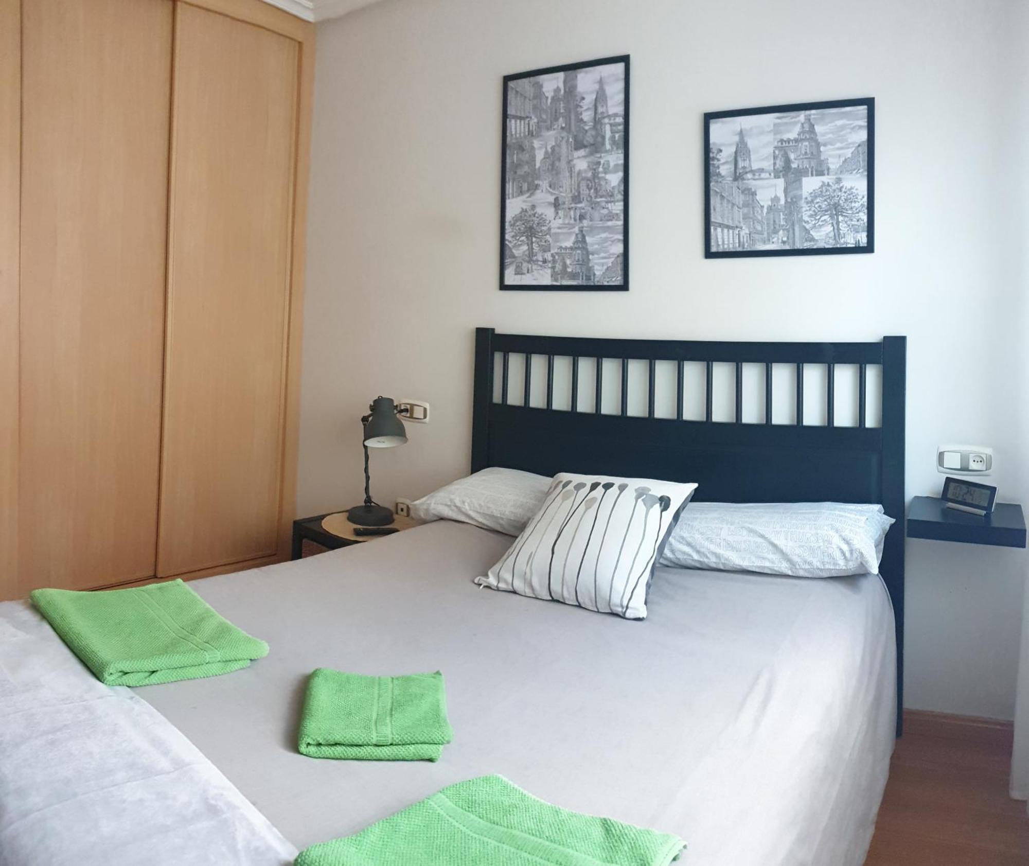 Apartamento Los Prados Oviedo Exterior foto